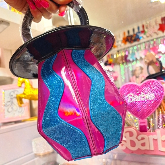 Ring Pop Crossbody Bag - Picture 9 of 11